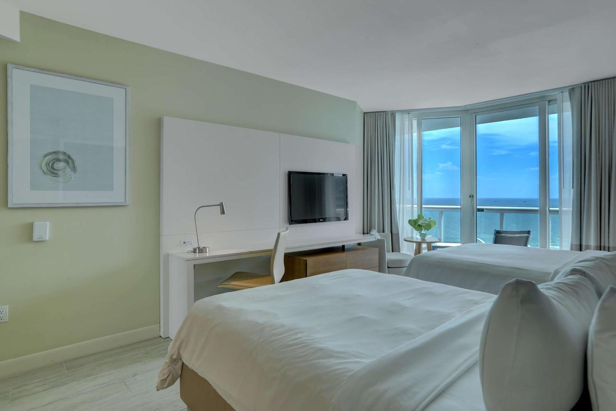 House Lauderdale, A Hilton 4*
