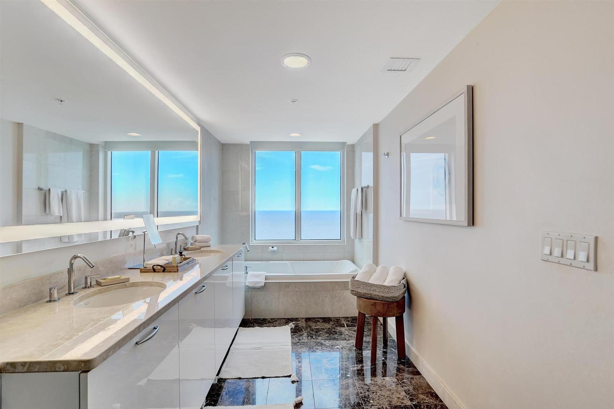 House Lauderdale, A Hilton Resort Fort Lauderdale
