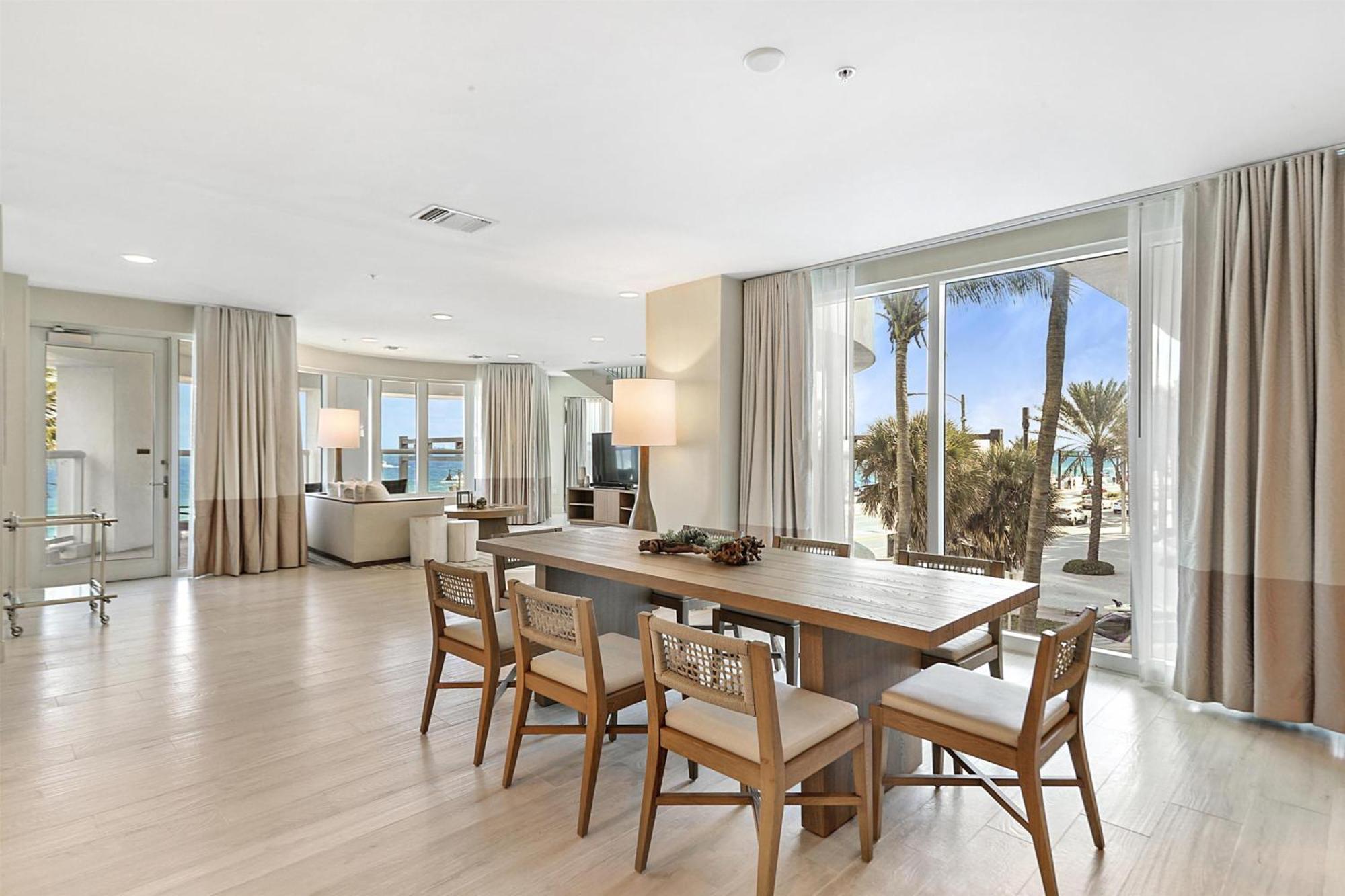 House Lauderdale, A Hilton Resort