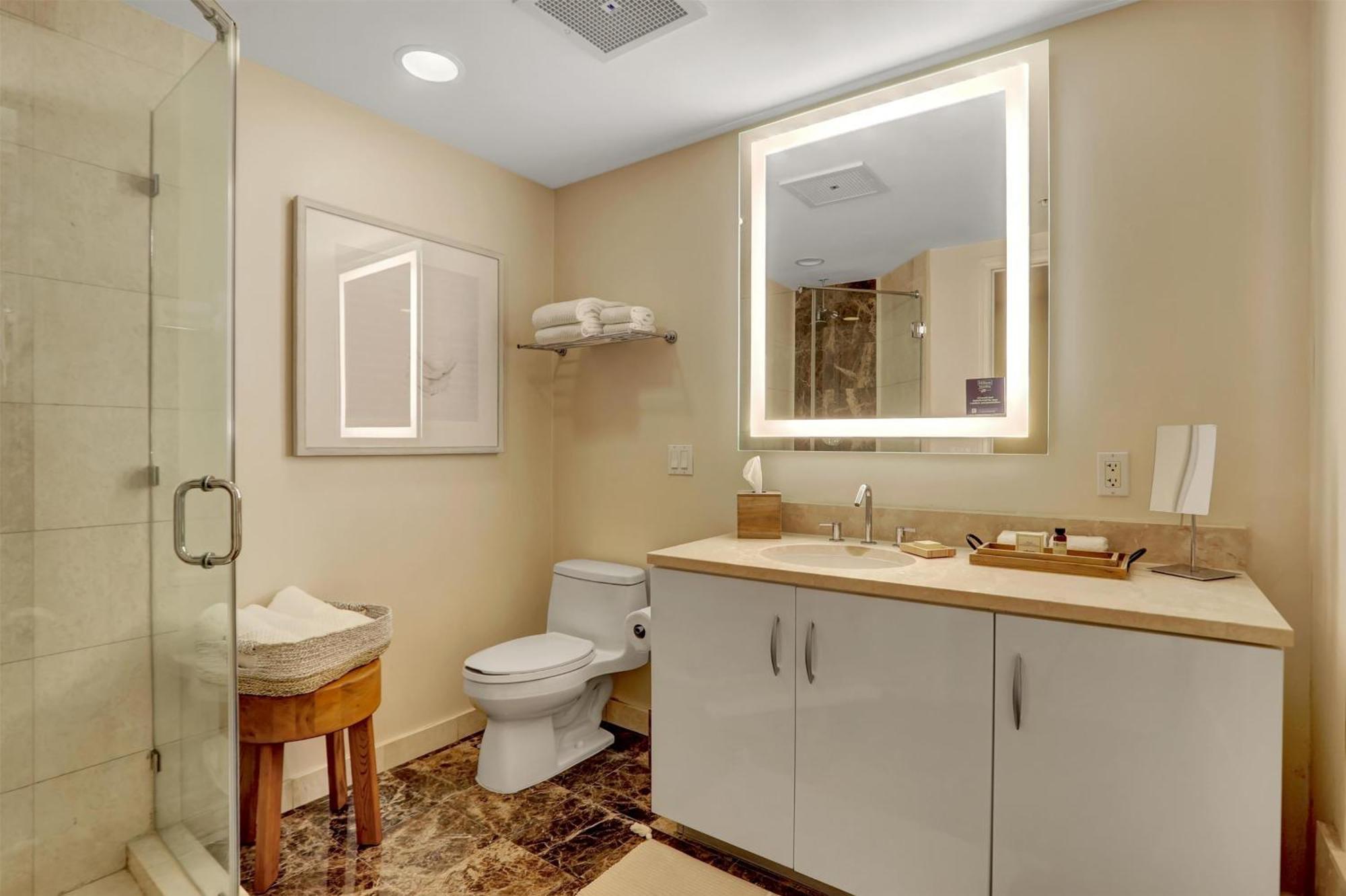 House Lauderdale, A Hilton 4* Fort Lauderdale