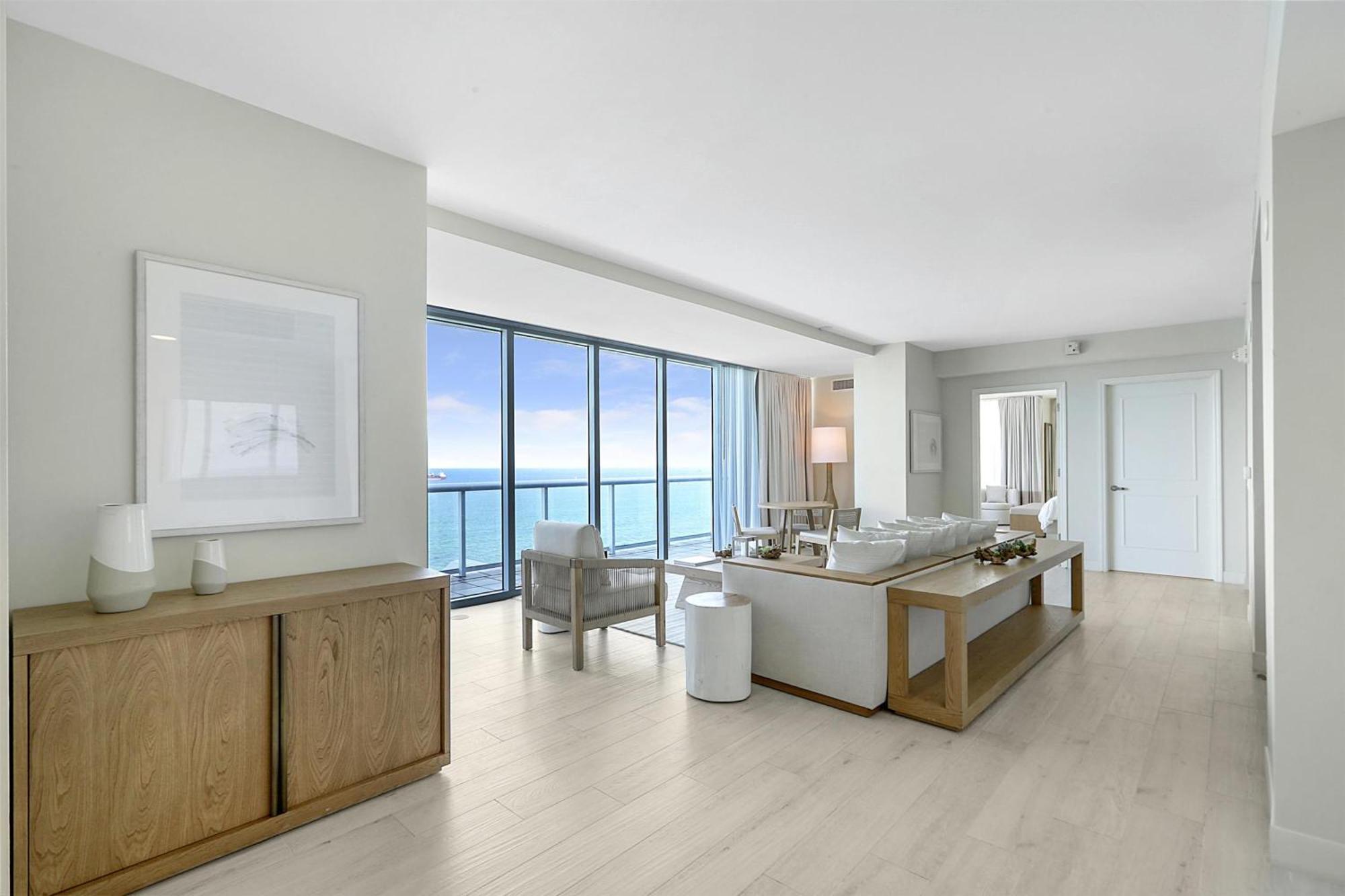 House Lauderdale, A Hilton Resort 4*