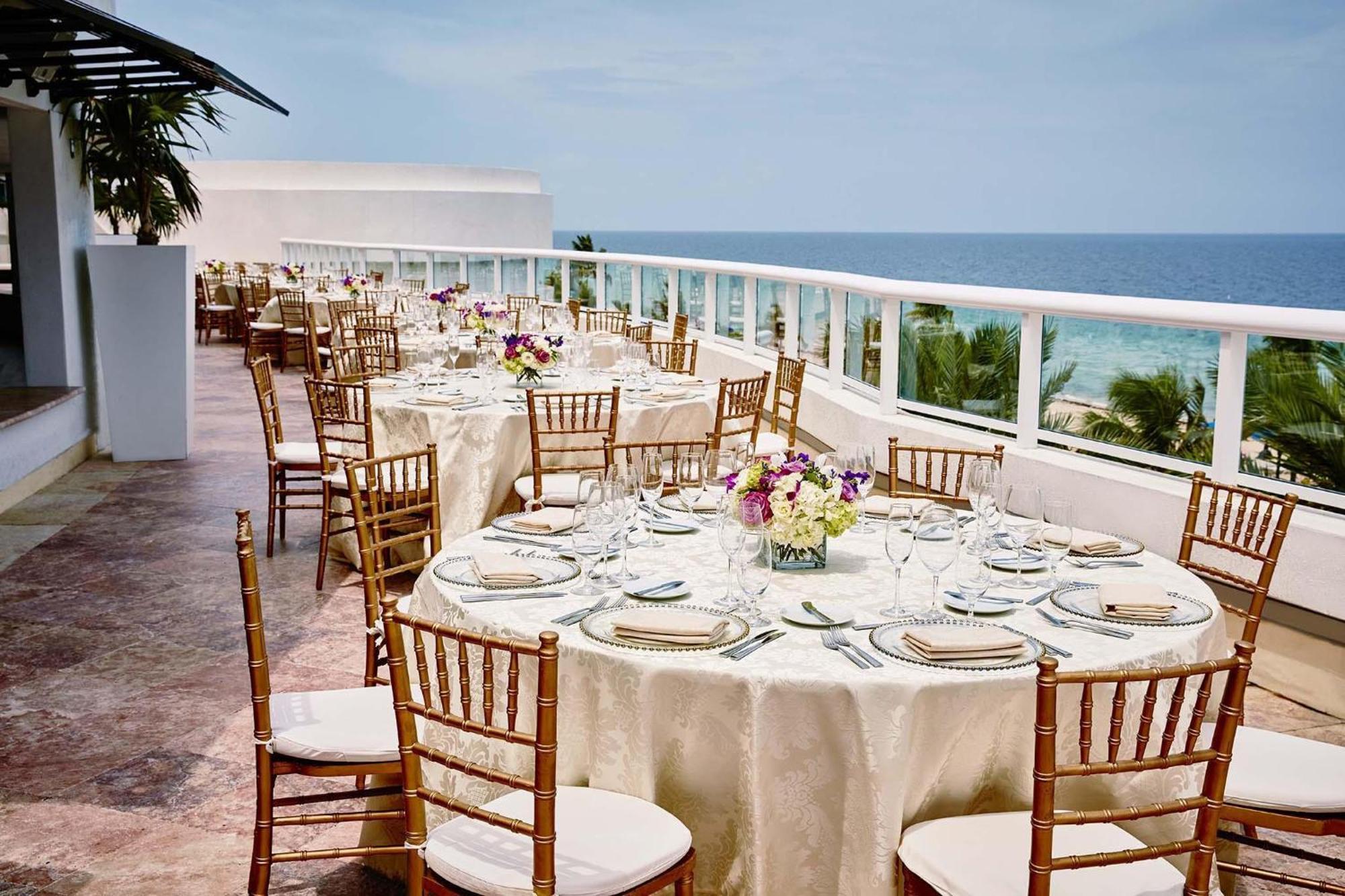 Resort House Lauderdale, A Hilton Fort Lauderdale